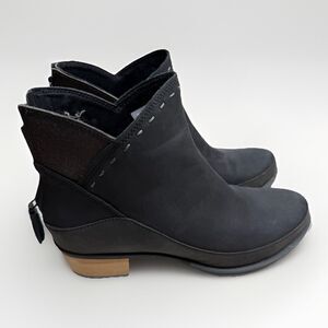 Chaco Cataluna Explorer Black Leather Ankle Boots Womens 8 Casual